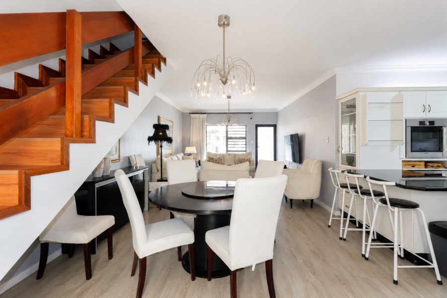 3 Bedroom Property for Sale in Waves Edge Western Cape